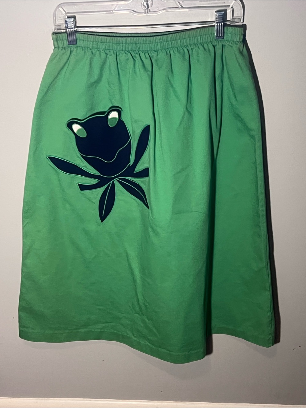 Vintage Women’s Medium Green A-Line Shirt with Applique Frog